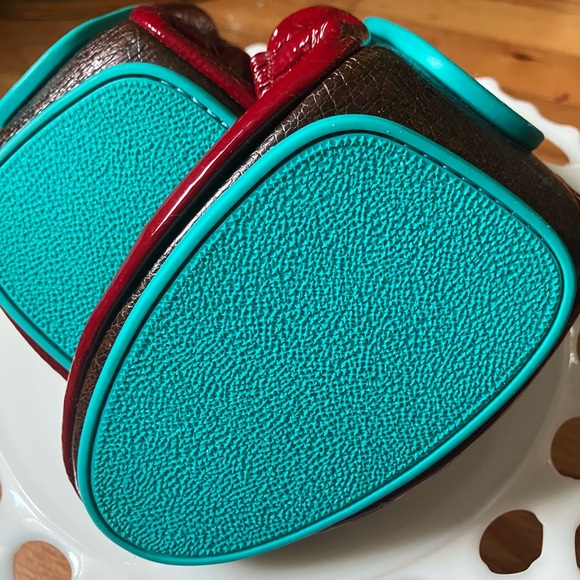 Tieks by Gavrieli Ruby Red Patent Leather Flats size 9 - Picture 10 of 16